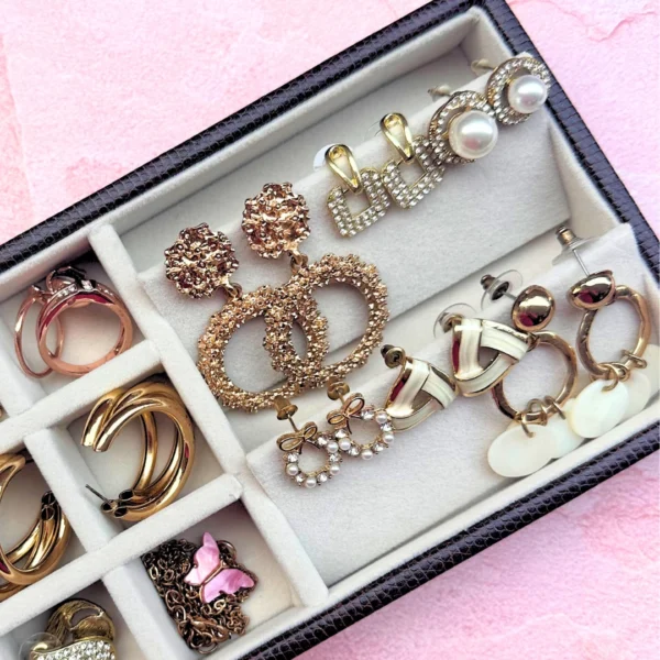 Grids and Earrings Tray - Image 5